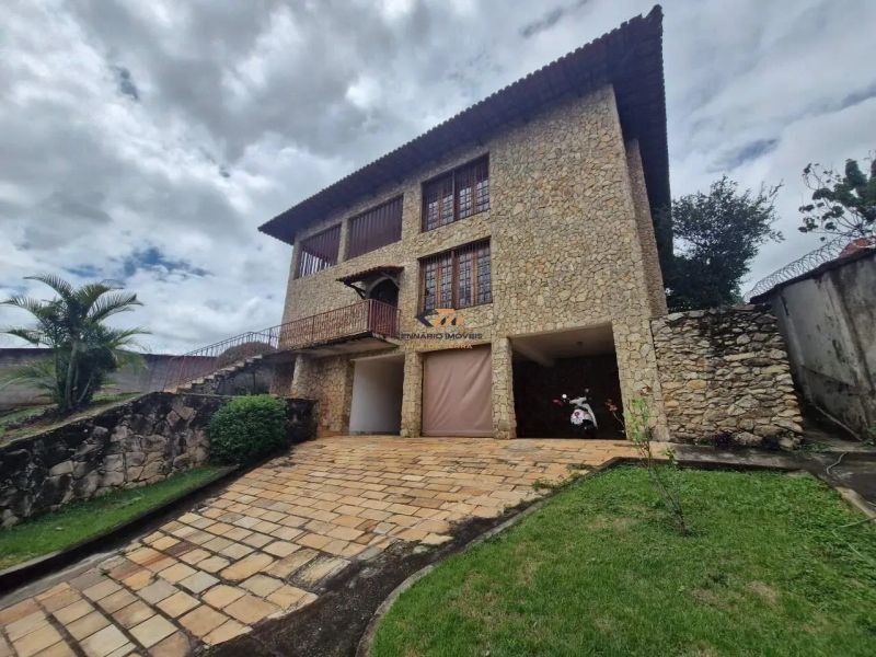 Casa com 5 quartos — Bandeirantes (Pampulha), Belo Horizonte