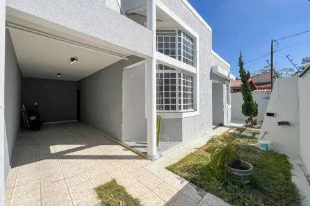 Casa com 4 Quartos para alugar, 150m² no Três Barras, Contagem
