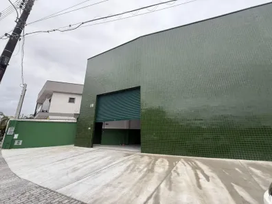 Galpão/Depósito/Armazém para venda ou aluguel, 130m² no Real, Praia Grande