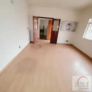 Casa com 3 Quartos para alugar, 229m² no Jardim Brasil, Atibaia
