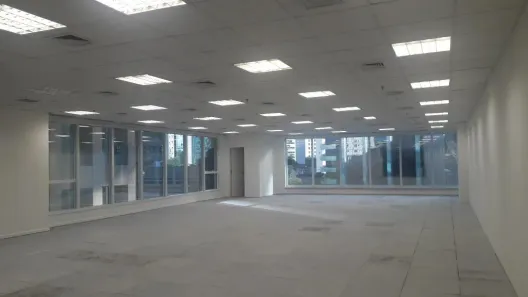 Sala Comercial para alugar, 253m² no Vila Olímpia, São Paulo