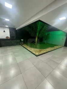 Casa com 3 Quartos à venda, 190m² no Granada, Uberlândia