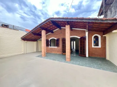 Casa com 2 Quartos à venda, 106m² no Guilhermina, Praia Grande