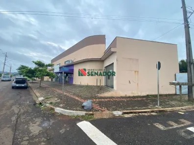 Imóvel Comercial com 2 Quartos à venda, 300m² no Kaluana, Ibiporã
