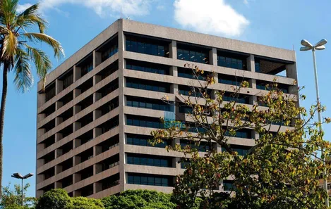 Prédio Comercial para alugar, 325m² no Botafogo, Rio de Janeiro