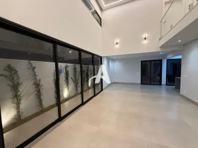 Casa de Condomínio com 4 Quartos para alugar, 270m² no Shopping Park, Uberlândia