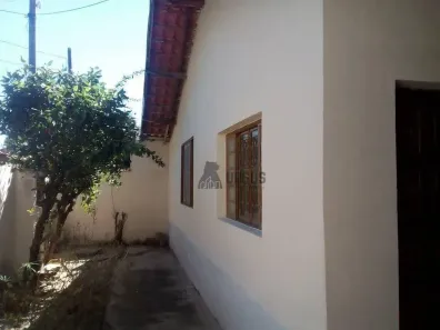 Casa com 2 Quartos à venda, 90m² no Jardim Santa Cecília, Pindamonhangaba