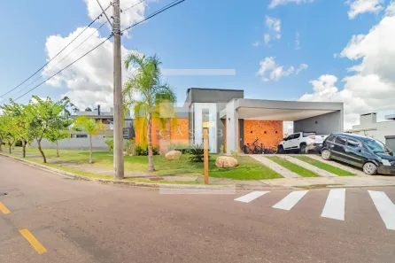 Casa de Condomínio com 4 Quartos à venda, 216m² no Centro, Gravataí