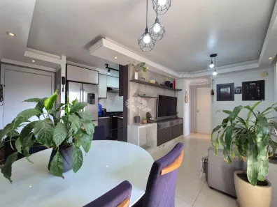 Apartamento com 2 Quartos à venda, 57m² no Humaitá, Porto Alegre