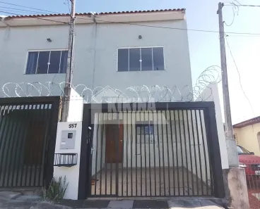 Sobrado com 2 Quartos à venda, 49m² no Uvaranas, Ponta Grossa