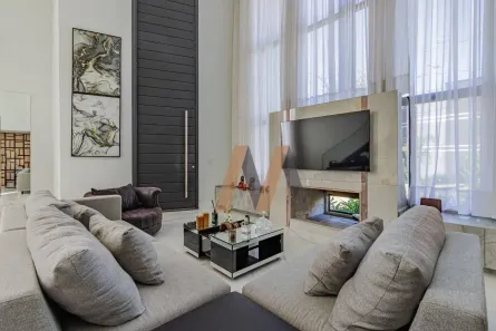 Casa de Condomínio com 4 Quartos para alugar, 378m² no São Vicente, Gravataí