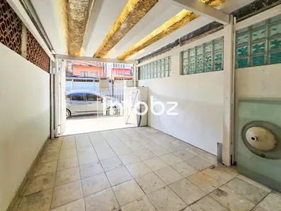 Sobrado com 2 Quartos à venda, 99m² no Parque Pinheiros, Taboão da Serra