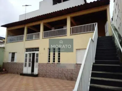 Casa com 5 Quartos à venda, 130m² no Arvoredo, Contagem