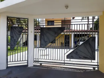 Casa com 3 Quartos à venda, 227m² no Jardim Floresta, Boa Vista