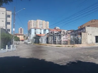 Imóvel Comercial à venda, 402m² no Fátima, Fortaleza