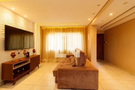 Casa com 3 Quartos à venda, 240m² no Vila Isolina Mazzei, São Paulo