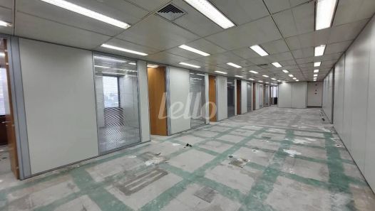 Sala Comercial à venda, 526m² no Chácara Santo Antônio (Zona Sul), São Paulo
