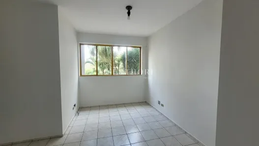Apartamento com 3 Quartos à venda, 51m² no Parque Residencial Alcântara, Londrina