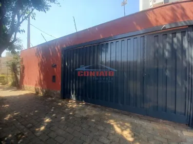 Casa com 3 Quartos para alugar, 200m² no Jardim Lutfalla, São Carlos