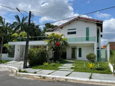 Casa de Condomínio com 3 Quartos à venda, 300m² no Tarumã, Manaus