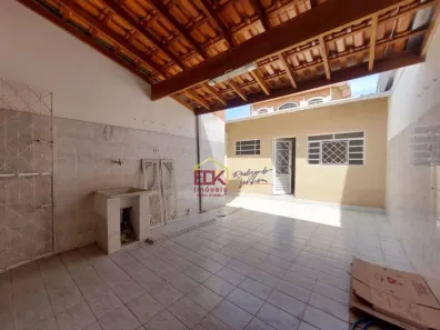 Casa com 3 Quartos à venda, 194m² no Jardim Santa Clara, Taubaté