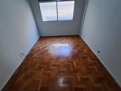 Apartamento com 2 Quartos para alugar, 60m² no Grajaú, Rio de Janeiro