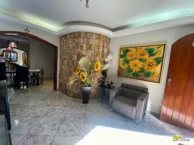 Casa com 3 Quartos à venda, 469m² no Araguaia, Belo Horizonte