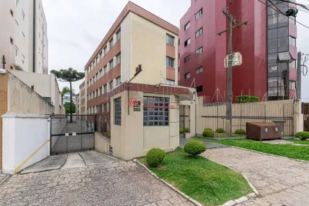 Apartamento com 3 Quartos para alugar, 68m² no Cabral, Curitiba