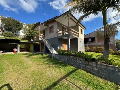 Casa com 4 Quartos à venda, 375m² no Planalto, Caxias do Sul