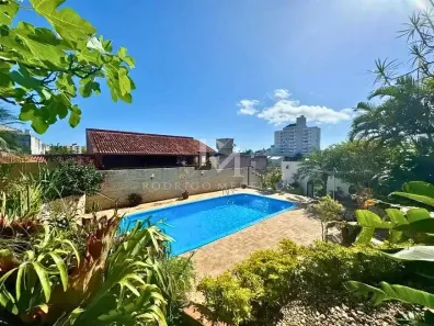 Casa com 4 Quartos à venda, 255m² no Capoeiras, Florianópolis