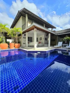Casa de Condomínio com 4 Quartos à venda, 300m² no Buraquinho, Lauro de Freitas