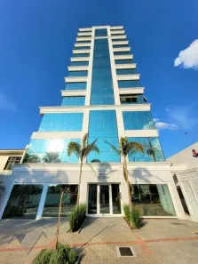 Apartamento com 3 Quartos para alugar, 229m² no Centro, Cascavel