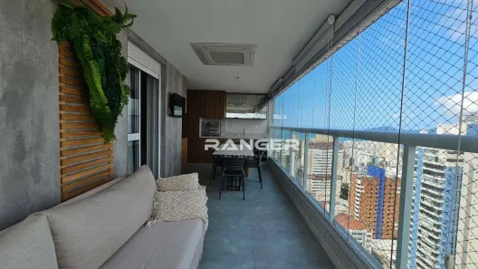 Apartamento com 3 Quartos para alugar, 134m² no Gonzaga, Santos