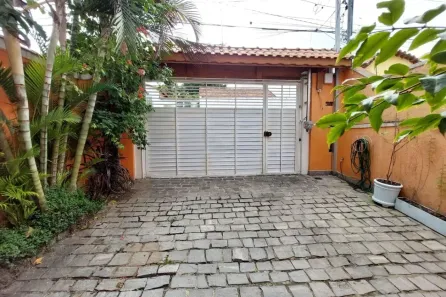 Sobrado com 4 Quartos à venda, 180m² no Jardim Umuarama, São Paulo