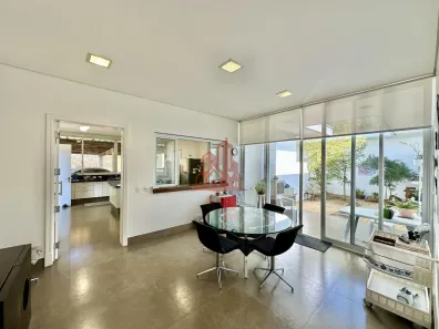 Casa com 4 Quartos para alugar, 615m² no Vila Santo Antônio, Cotia