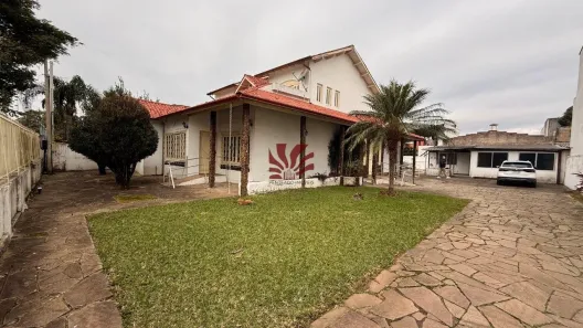 Casa com 5 Quartos para alugar, 350m² no Nossa Senhora das Graças, Canoas
