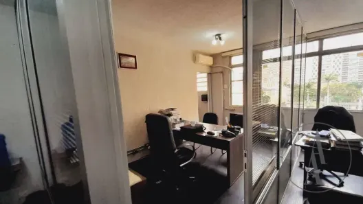 Sala Comercial à venda, 30m² no Centro, Sorocaba