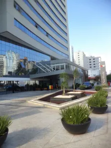 Sala Comercial à venda, 39m² no Setor Bueno, Goiânia