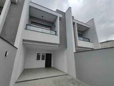 Sobrado com 3 Quartos à venda, 105m² no Costa e Silva, Joinville