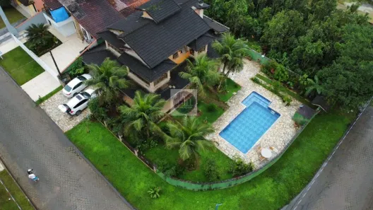 Sobrado com 4 Quartos à venda, 400m² no Morada da Praia, Bertioga