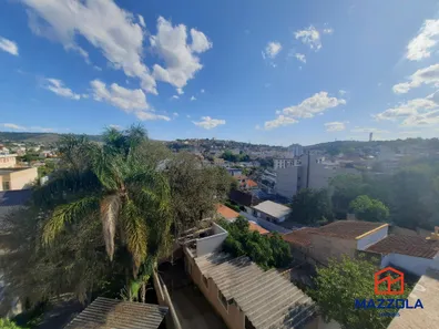 Apartamento com 2 Quartos à venda, 49m² no Medianeira, Porto Alegre
