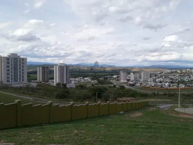 à venda, 505m² no Urbanova, São José dos Campos