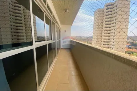 Apartamento com 3 Quartos para alugar, 166m² no Centro, Araras