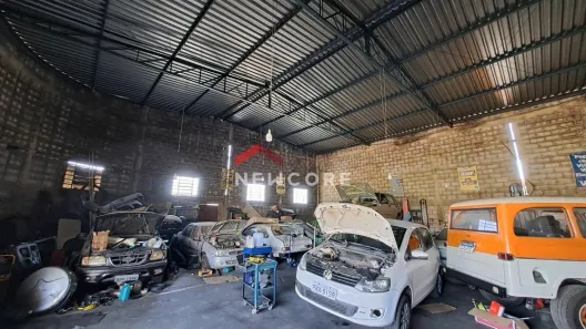 Galpão/Depósito/Armazém com 1 Quarto à venda, 600m² no Jardim Conceição (Sousas), Campinas