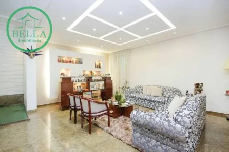 Sobrado com 4 Quartos à venda, 300m² no Parque Maria Domitila, São Paulo