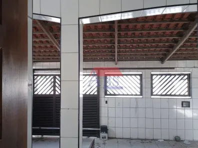 Casa com 3 Quartos à venda, 200m² no Vila Nova, Cubatão