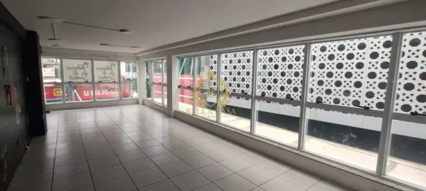 Sala Comercial para alugar, 35m² no Centro, Cabo Frio