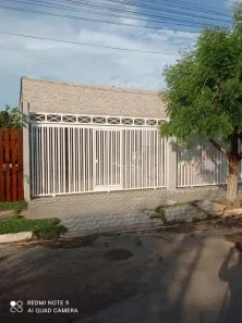 Casa de Condomínio com 4 Quartos à venda, 200m² no Distrito Industrial, Cuiabá