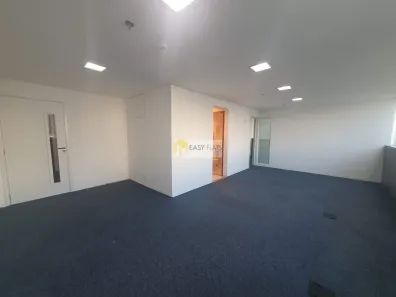 Sala Comercial à venda, 73m² no Jardim Caboré, São Paulo