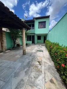Casa com 4 Quartos à venda, 150m² no Itaperi, Fortaleza